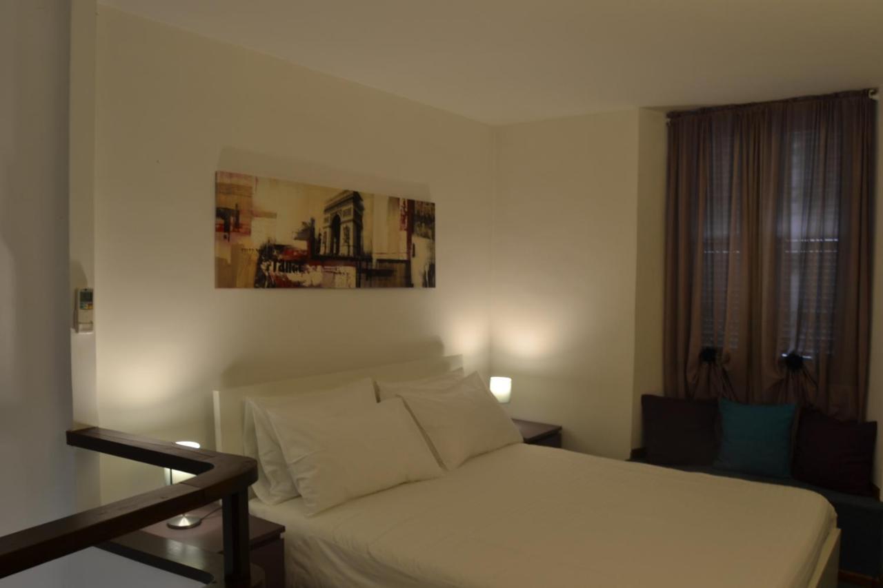 Palazzo Velli Suites Rome Buitenkant foto